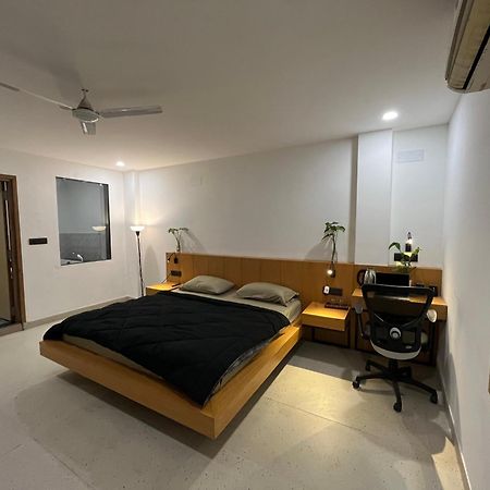 Bed and Breakfast Vaara Neu-Delhi Exterior foto